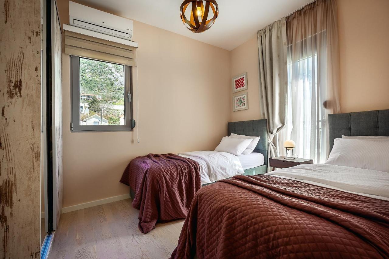 קוטור 2Montenegro Limeta Apartments With Pool מראה חיצוני תמונה